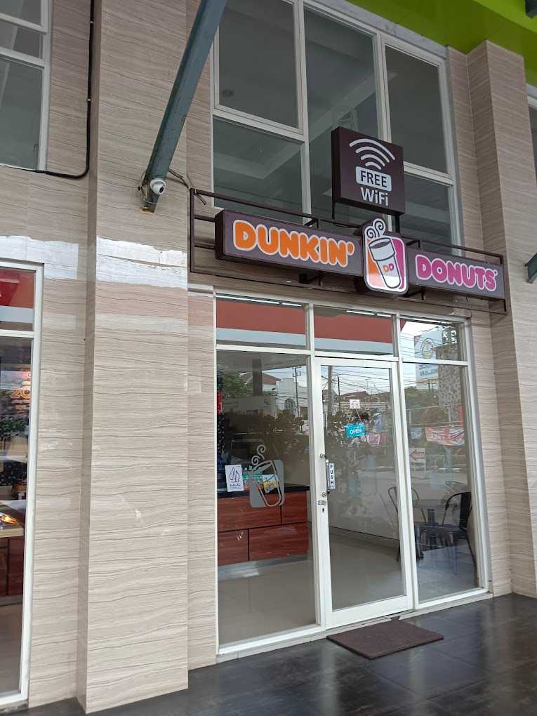 Dunkin Donuts 1