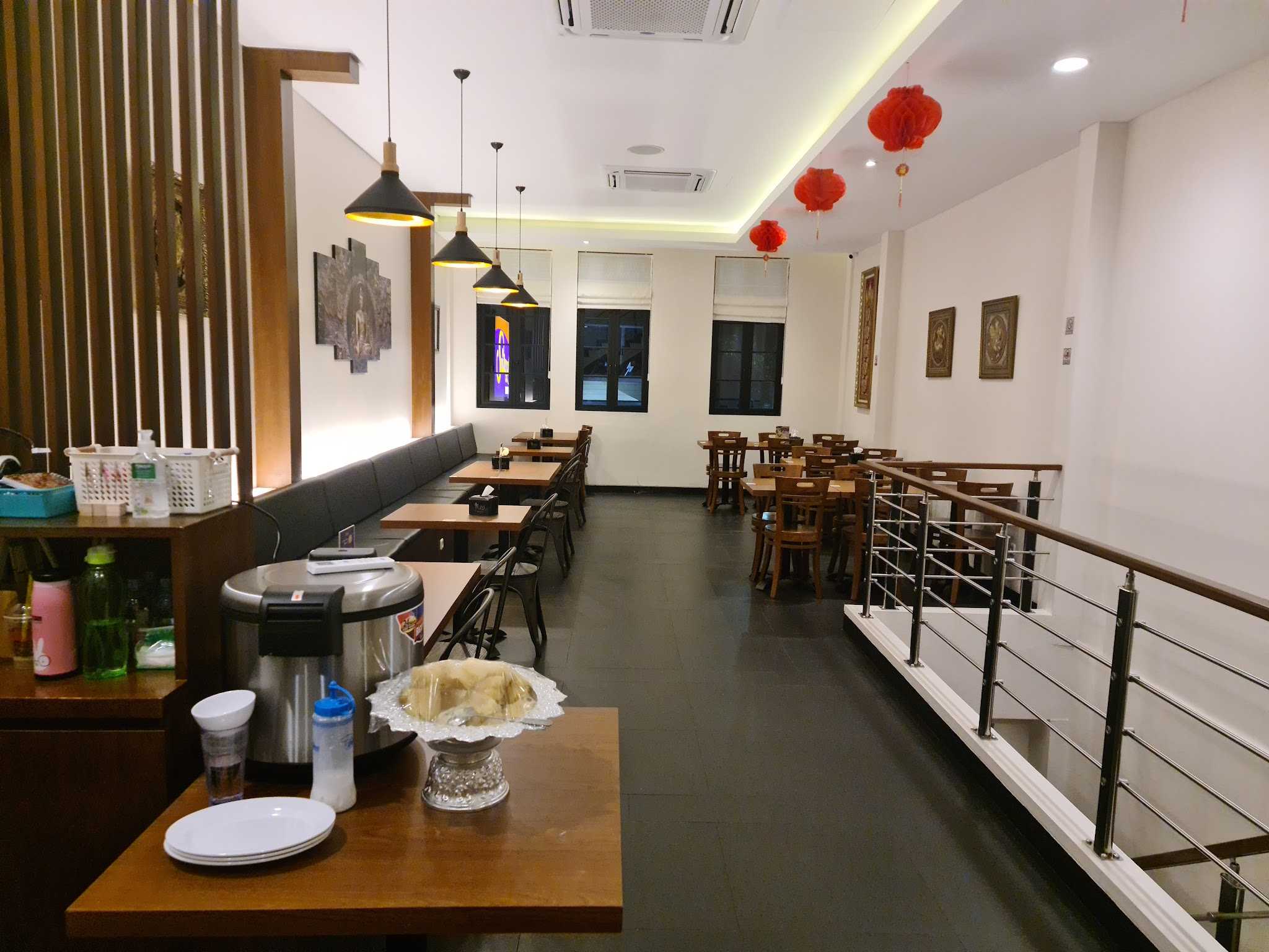 Sawasdee Thai Restaurant 3