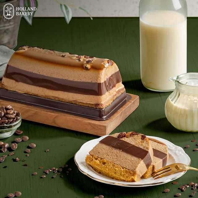 Holland Bakery Pasar Atum 3