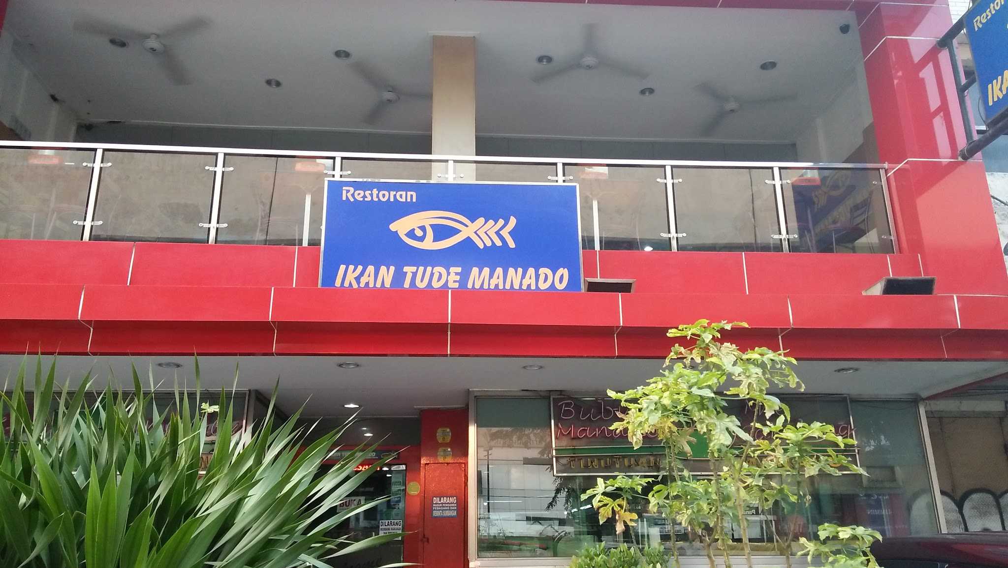 Restoran Ikan Tude Manado 1