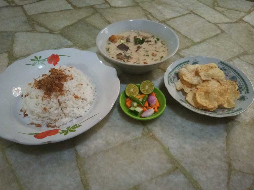 Soto Betawi H. Sainin 1