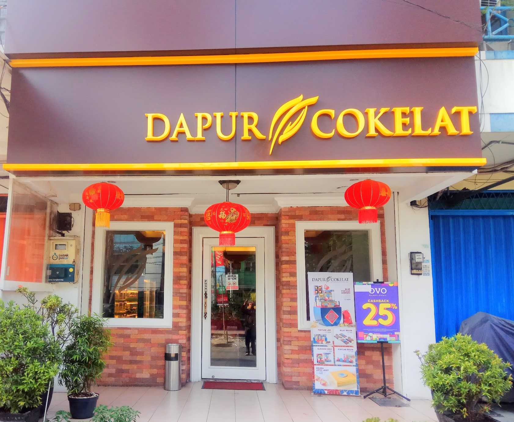 Dapur Cokelat - Taman Palem 1