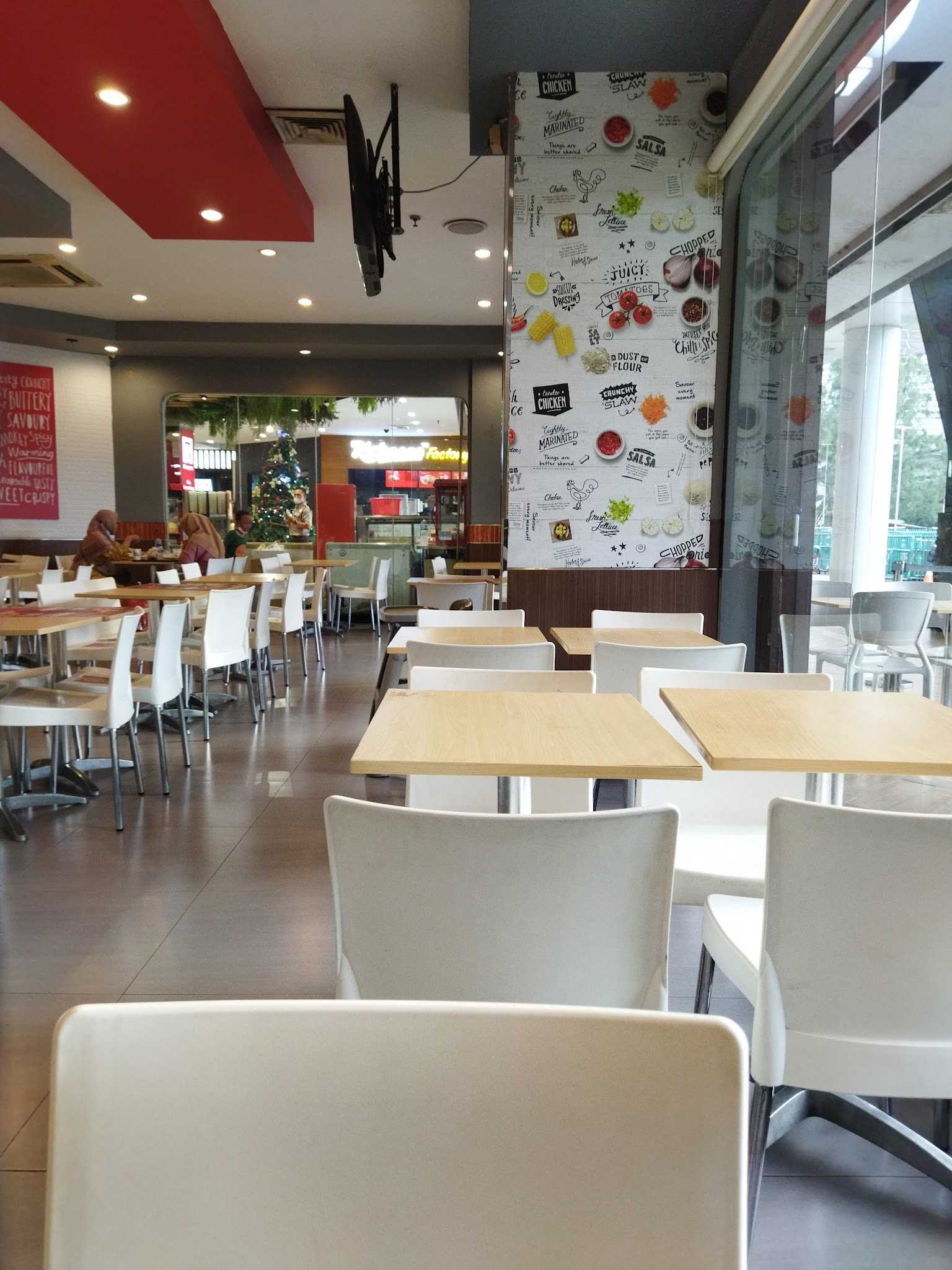 KFC - Ciplaz Cengkareng 1