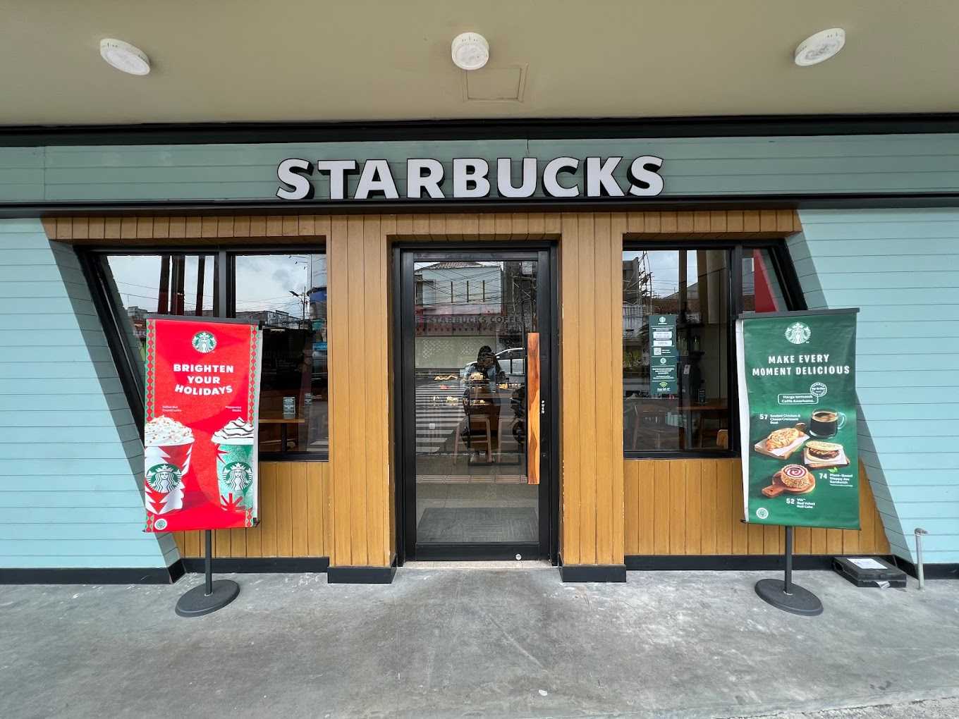 Starbucks - Tasikmalaya 1