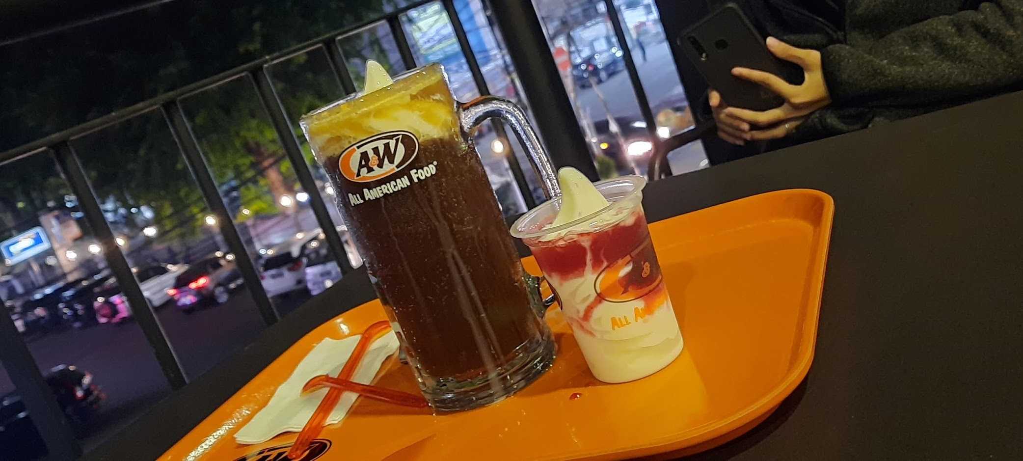 A&W Restoran - Pondok Labu 3