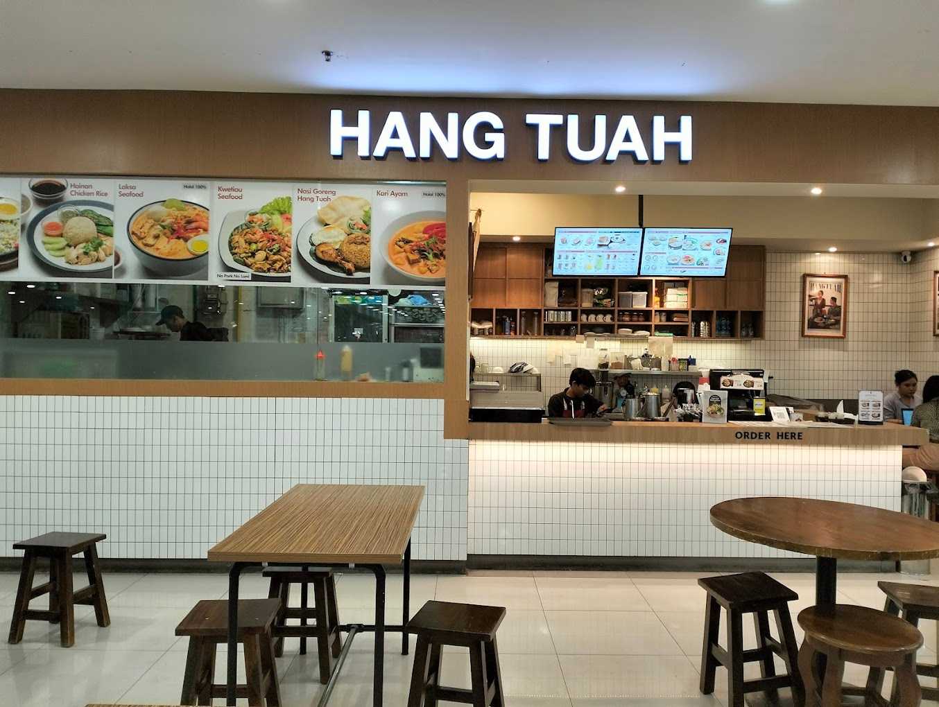 Hang Tuah - Poins Square 1