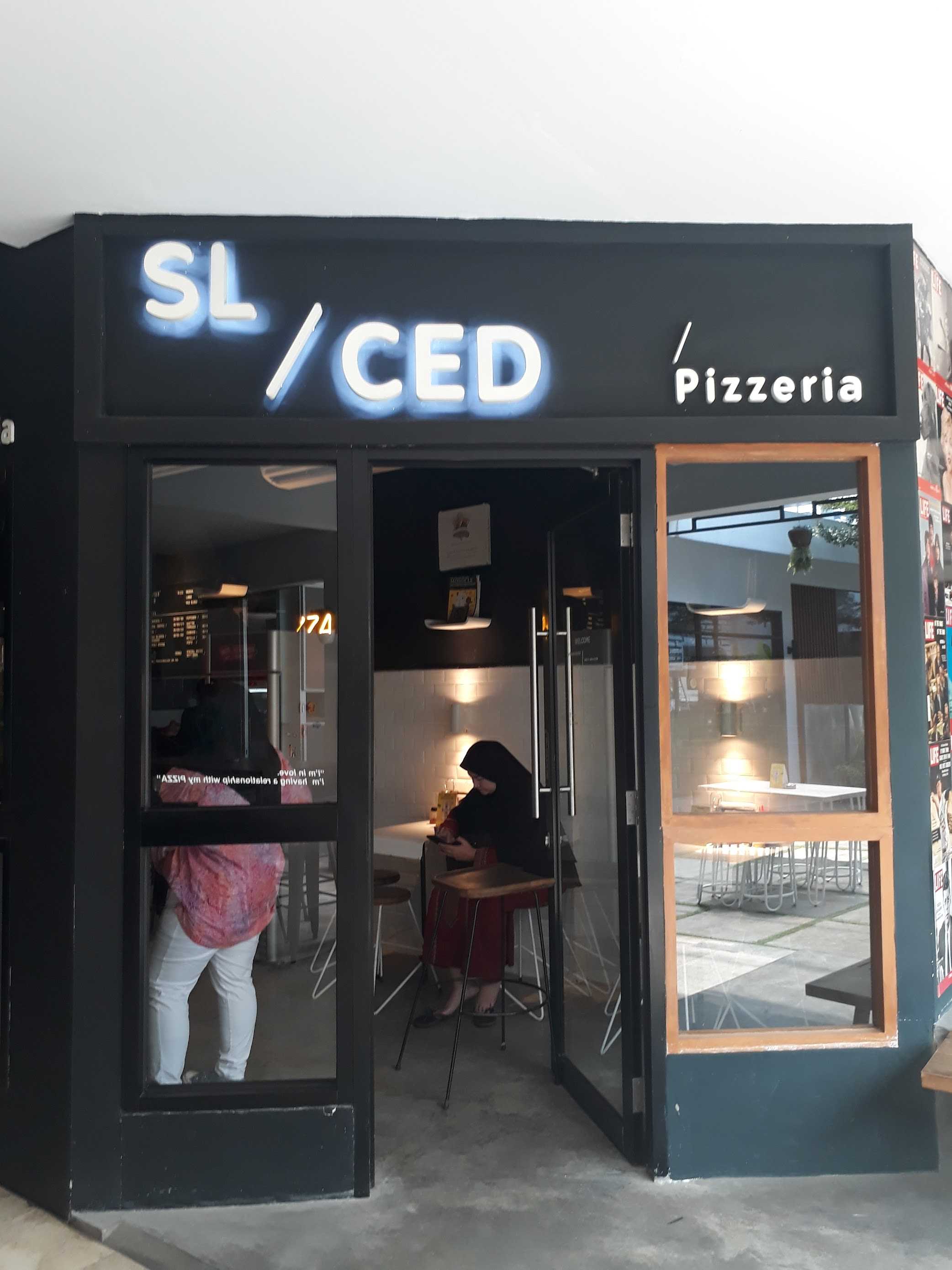 Sliced Pizzeria 1