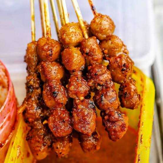 Sate Taichan Gedong, Raya Tengah 1