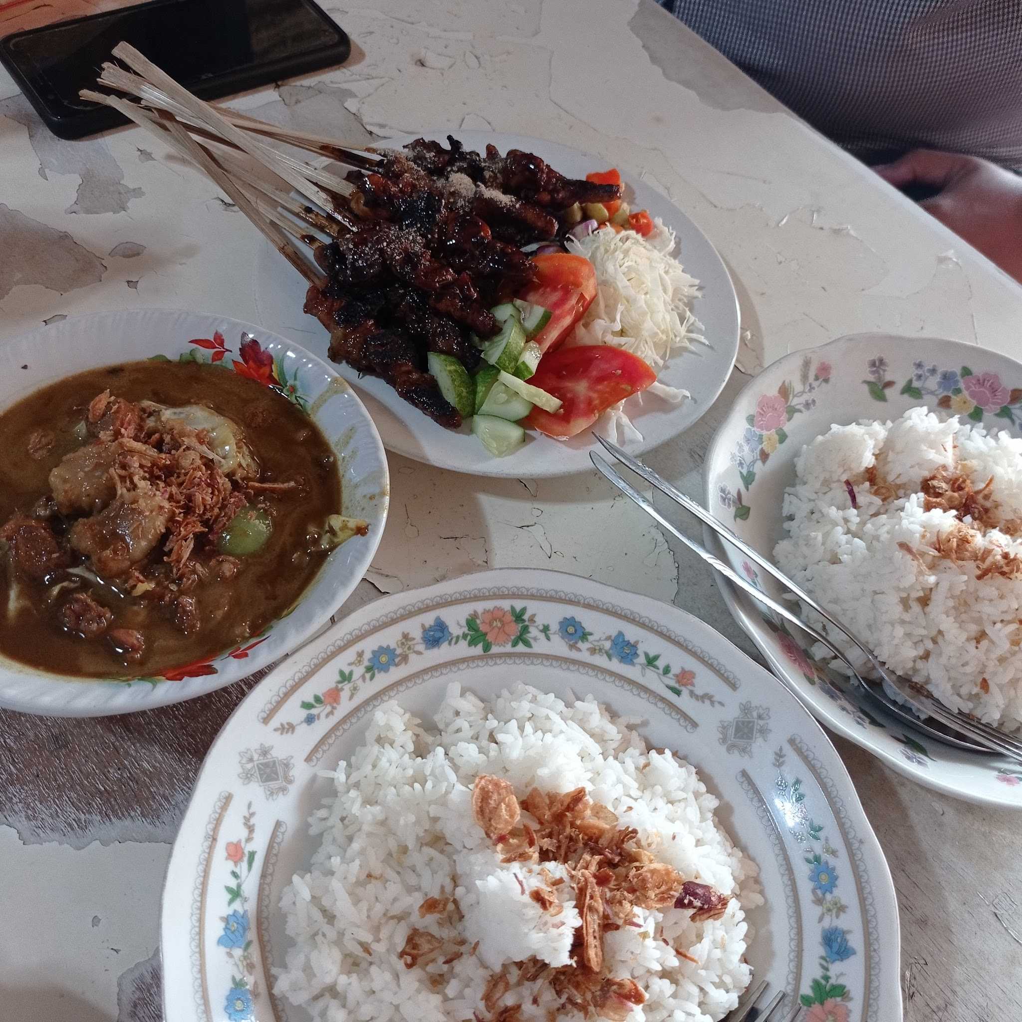 Sate Tongseng Bengawan Sumber Rejeki Mas Bayu 2