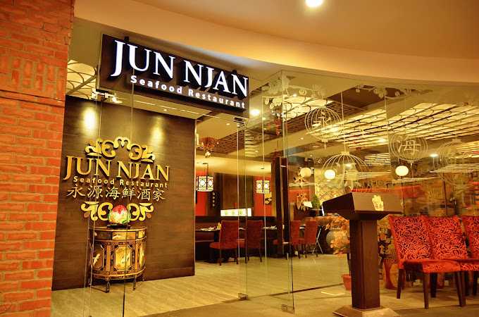 Jun Njan Restaurant 1