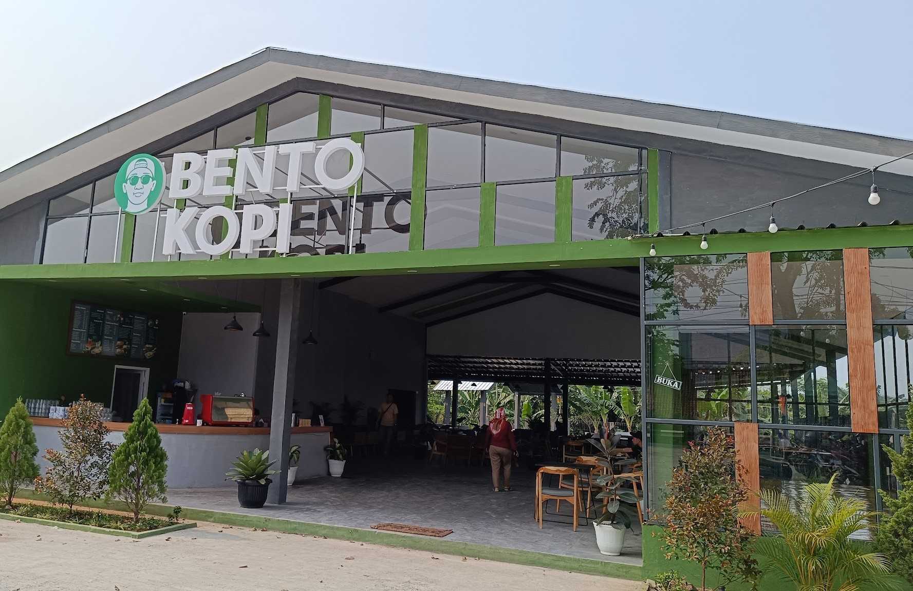 Bento Kopi Ui Depok 1