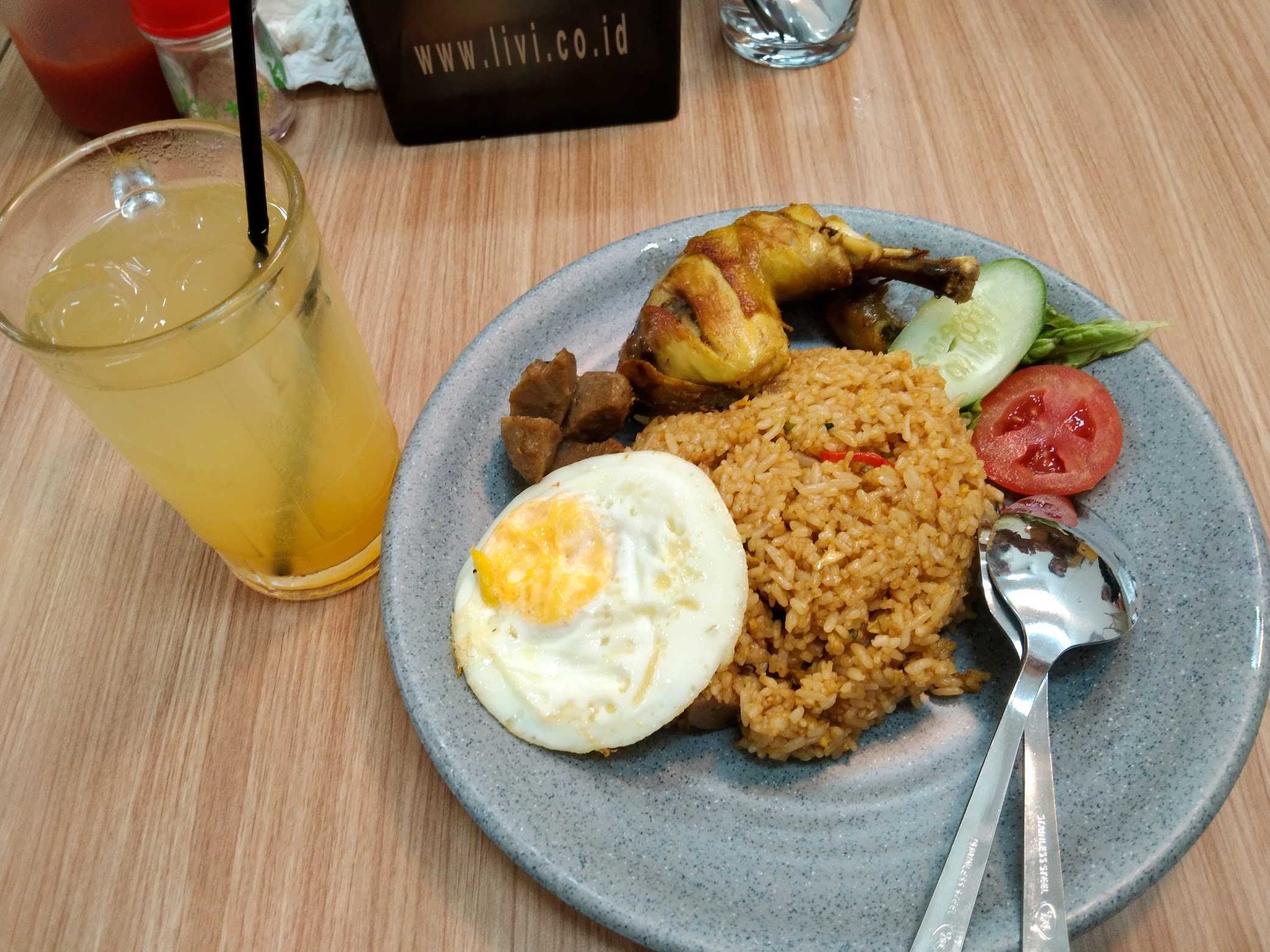 Bakso Lapangan Tembak Senayan - Benyamin Sueb 3