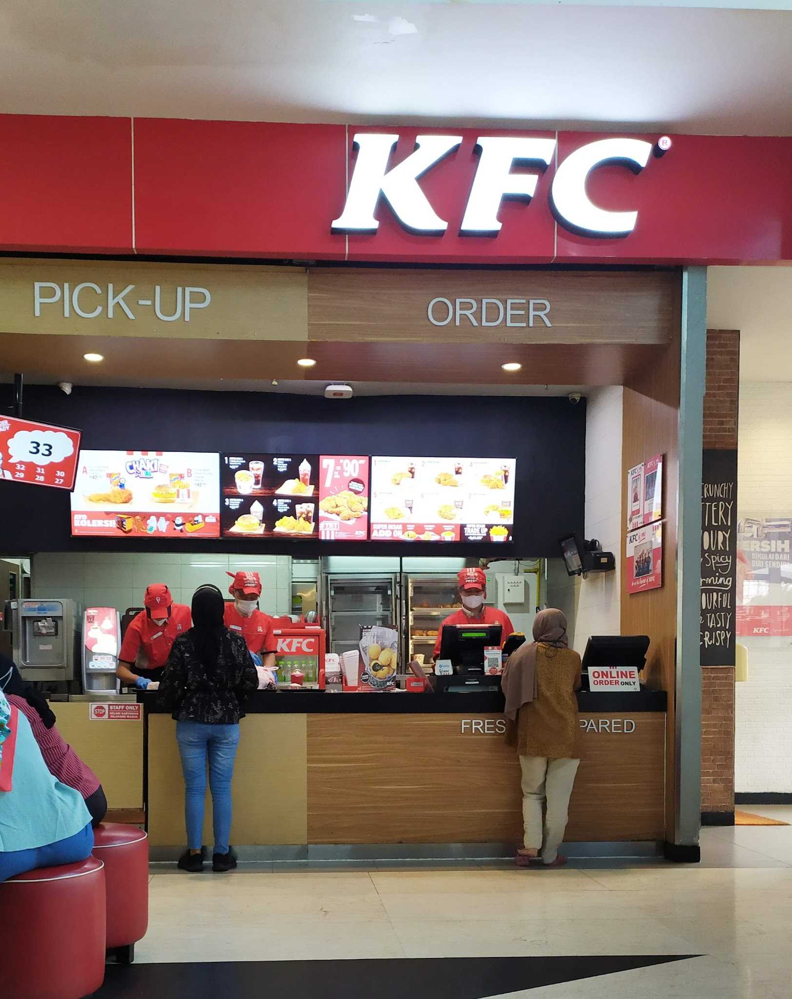 KFC Box - The Hive Cawang 1