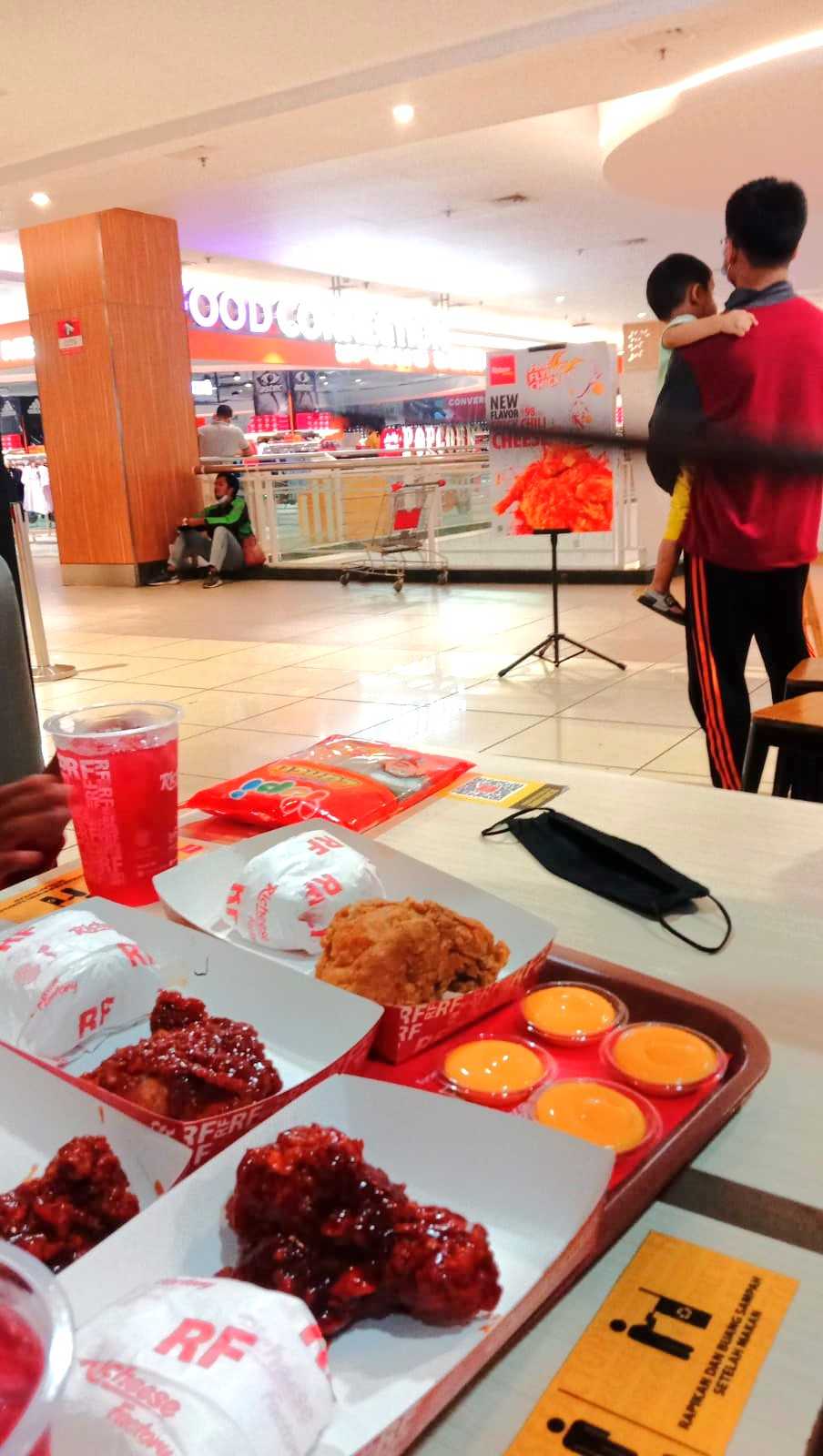 Richeese Factory - City Plaza Jatinegara 6