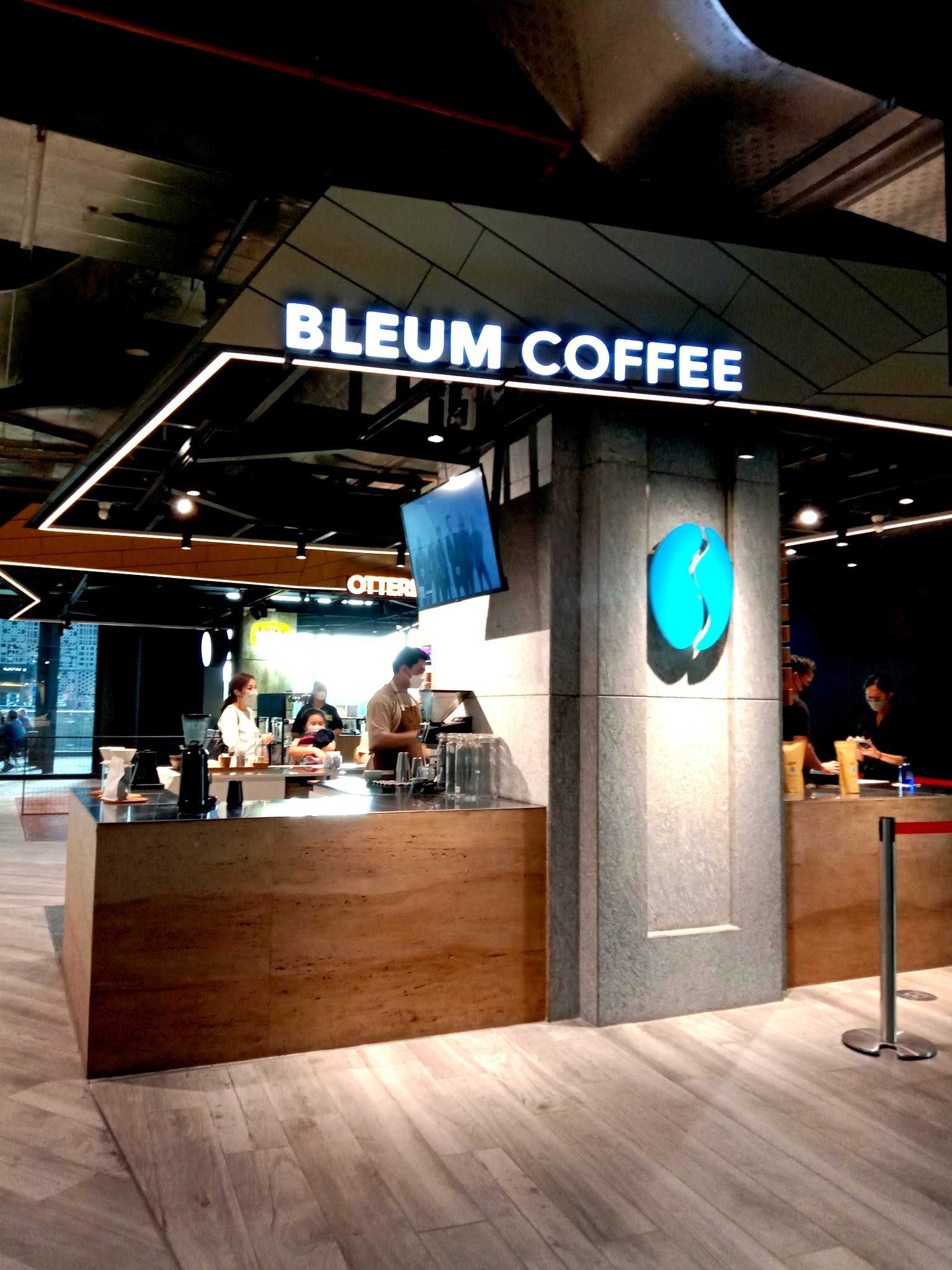 Bleum Coffee - Ashta District 8 1