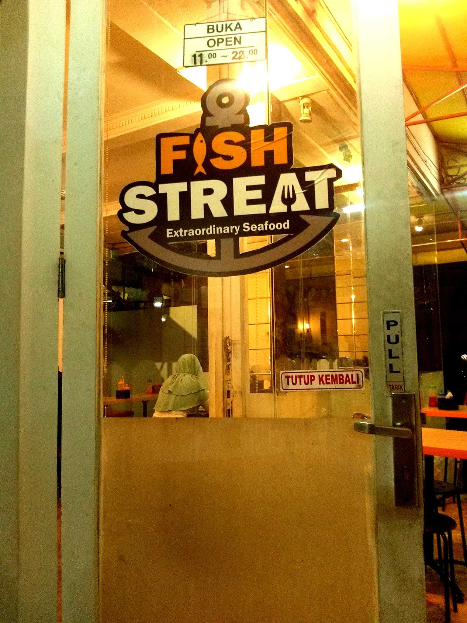 Fish Streat Pinang Emas 1