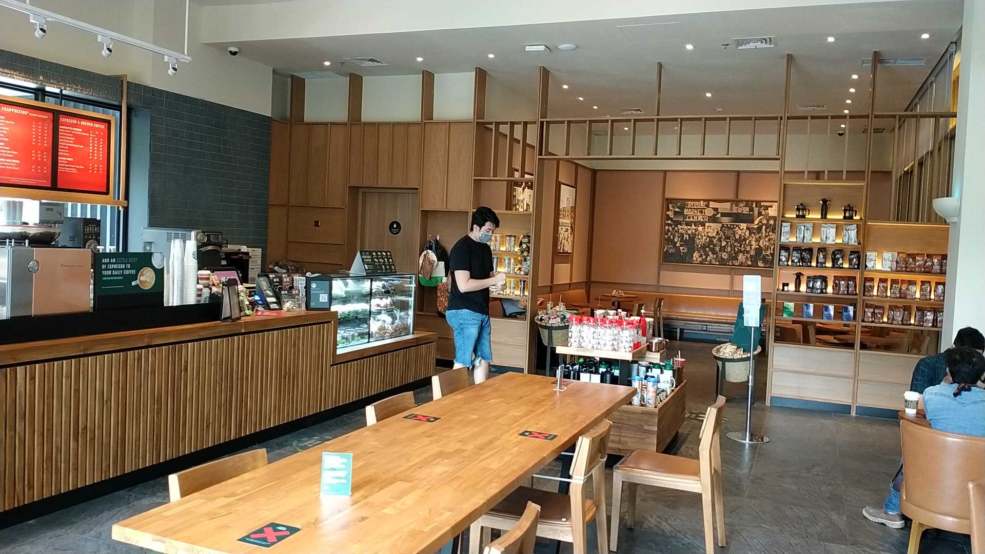 Starbucks - Wang Plaza 3