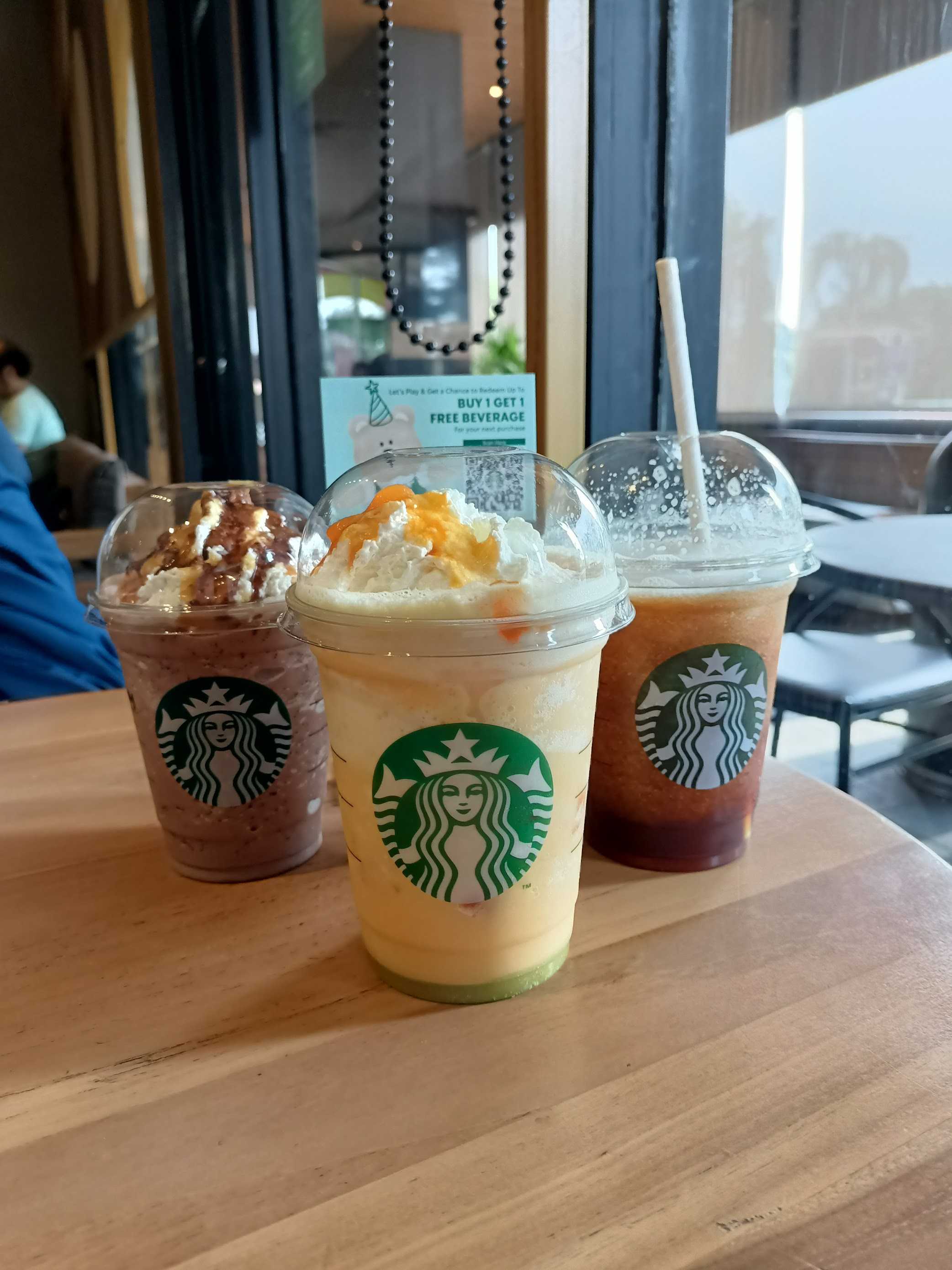 Starbucks - Mall Artha Gading 2