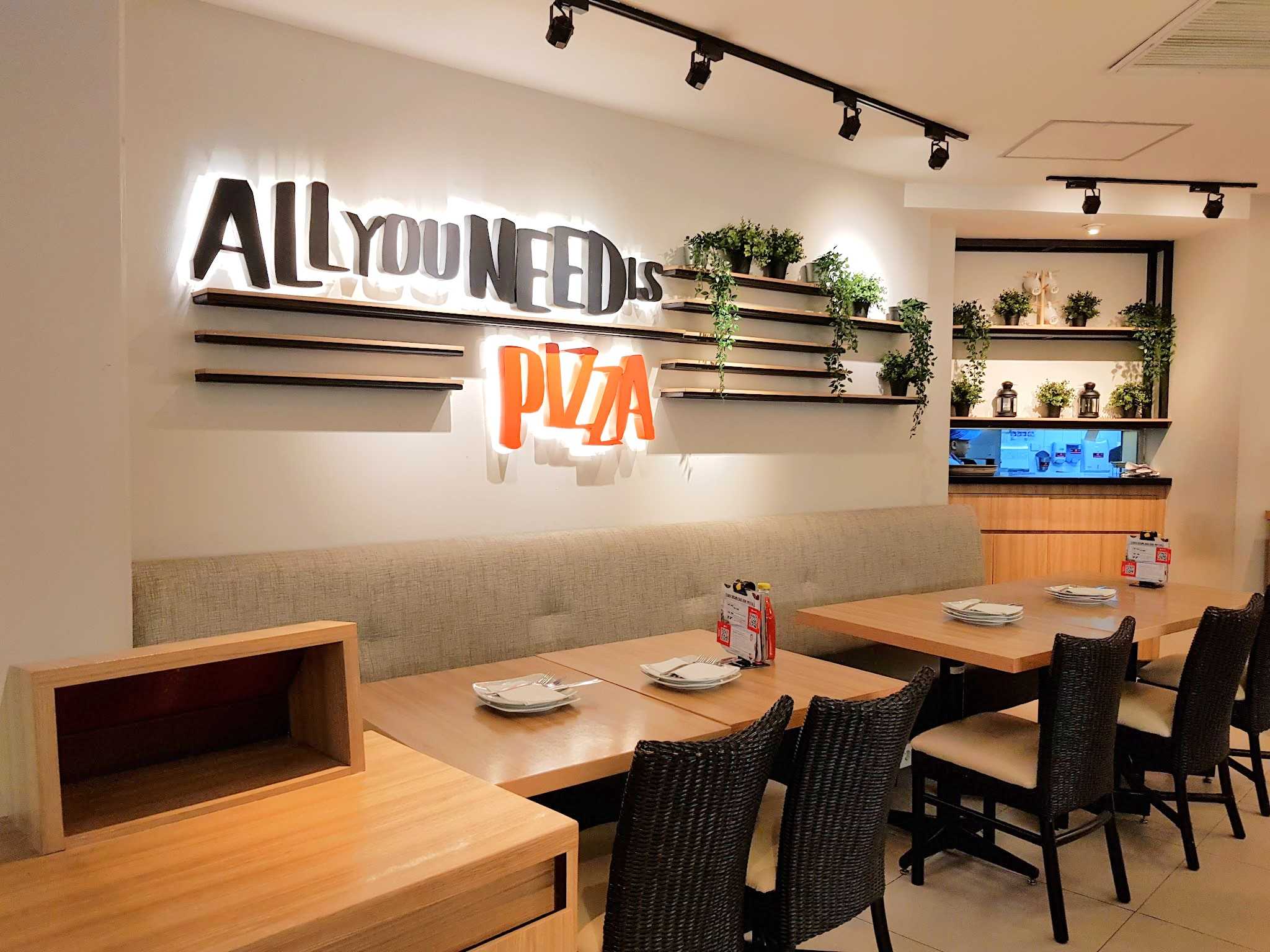 Pizza Hut Restoran - Blok M Plaza 4