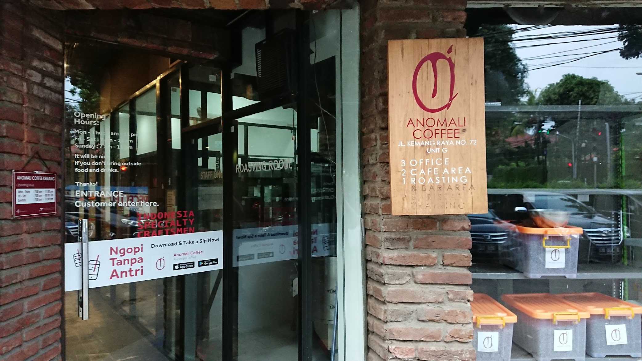 Anomali Coffee Kemang 1