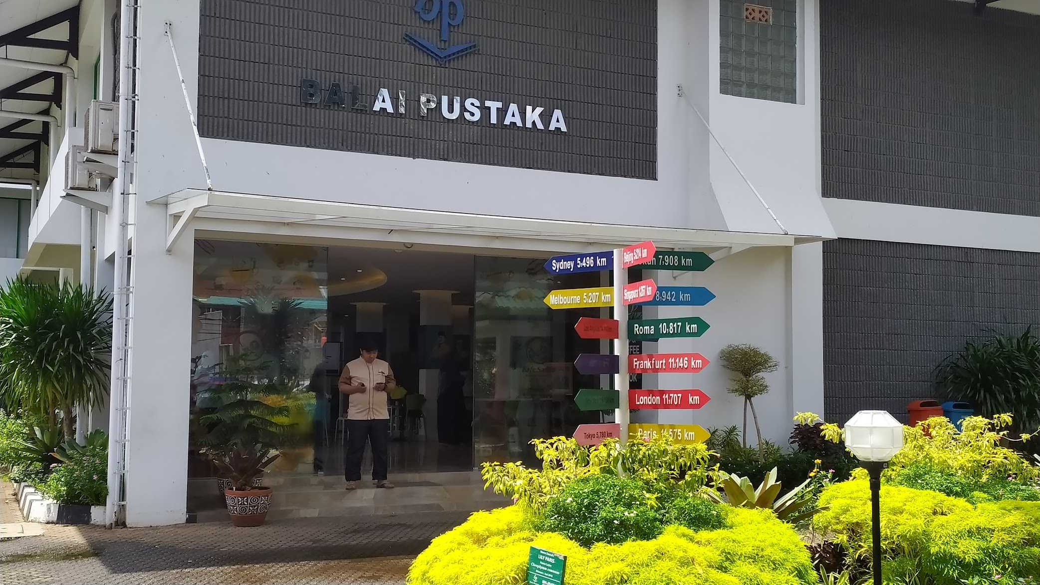 Kafe Sastra Balai Pustaka 1