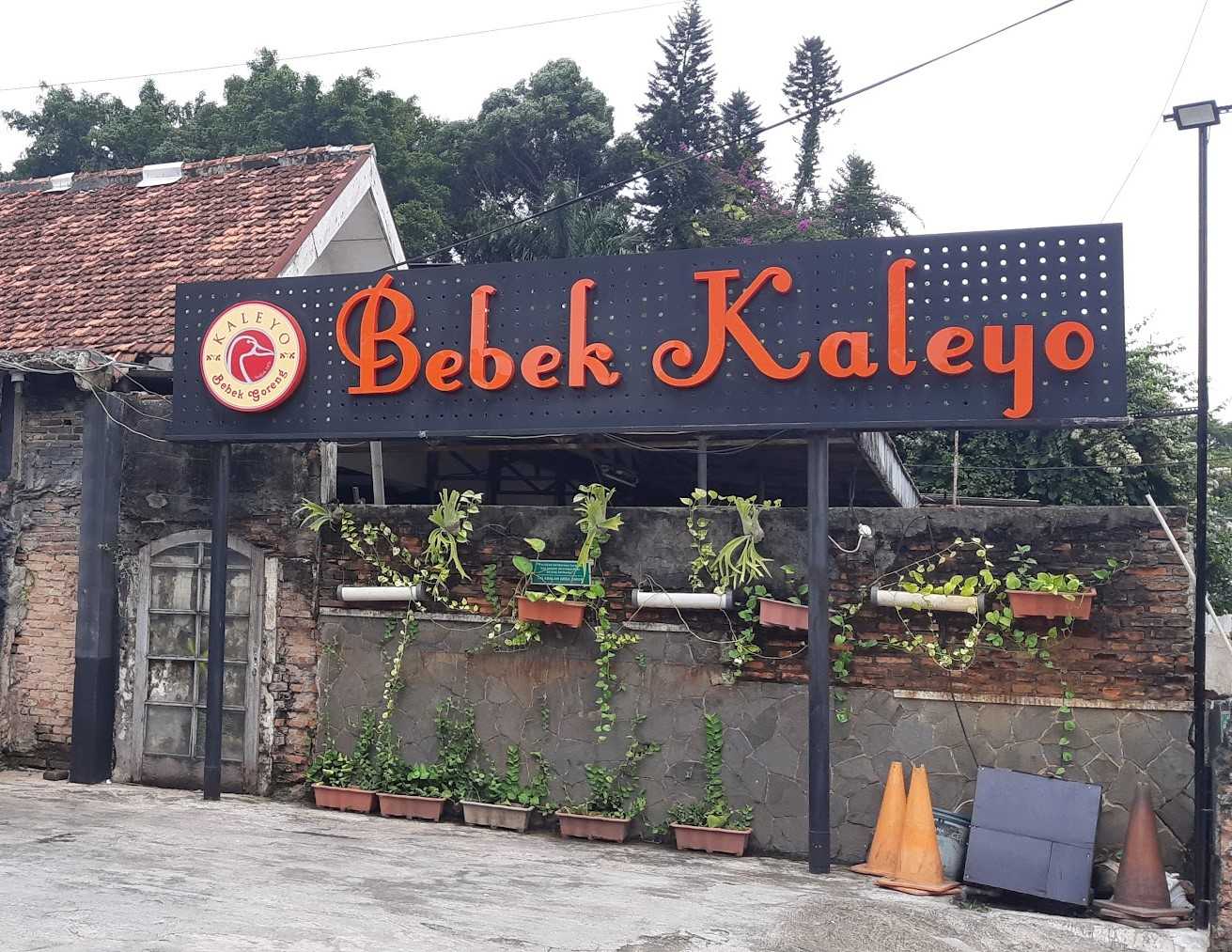 Bebek Kaleyo - Menteng 1