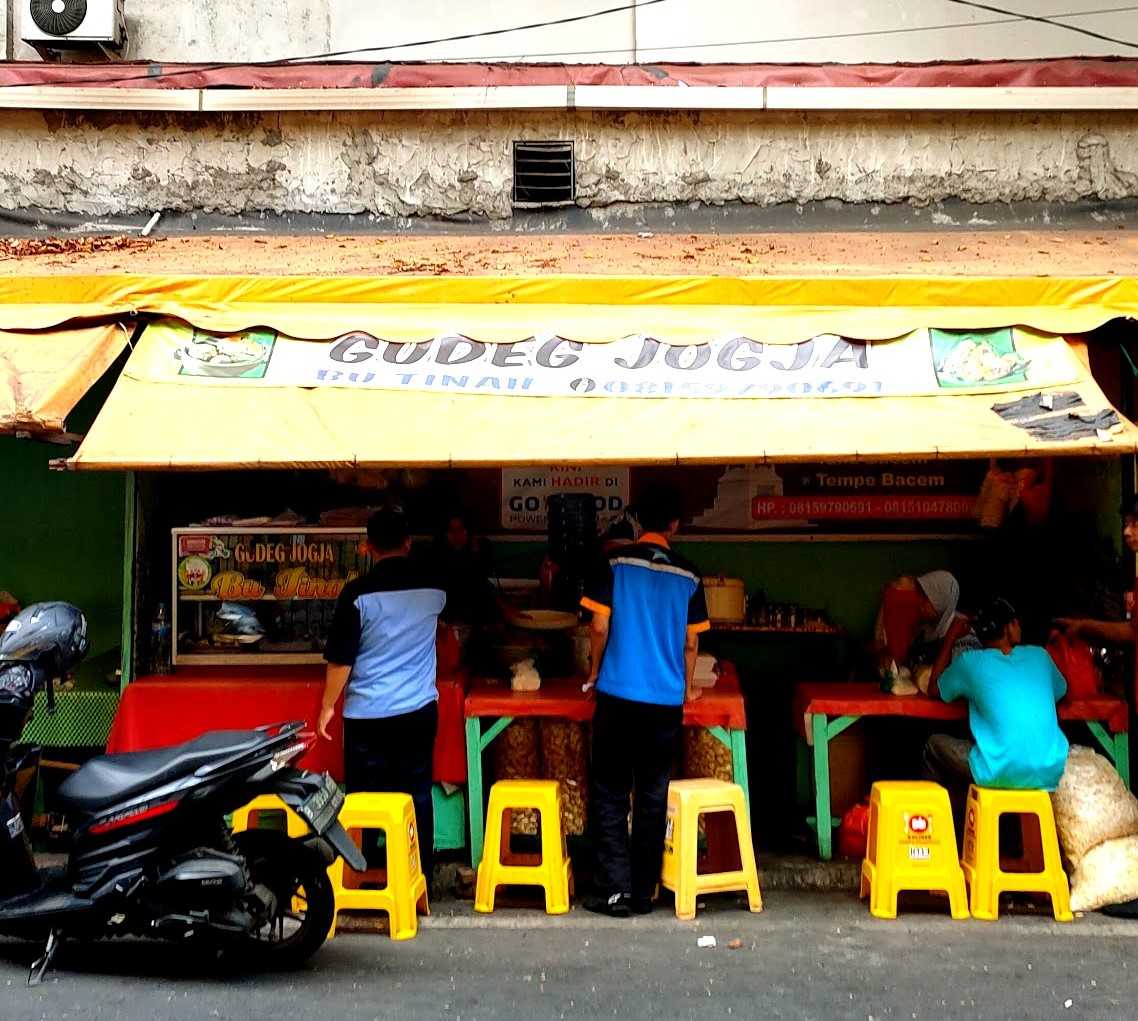 Gudeg Jogja Bu Tinah 1