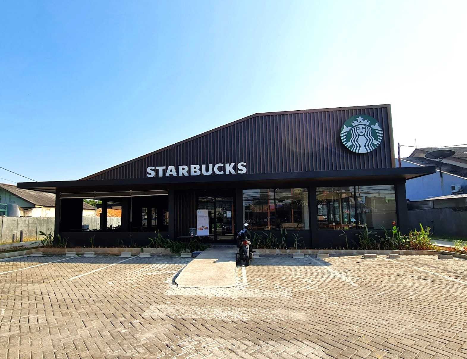 Starbucks - DT Cipondoh 1