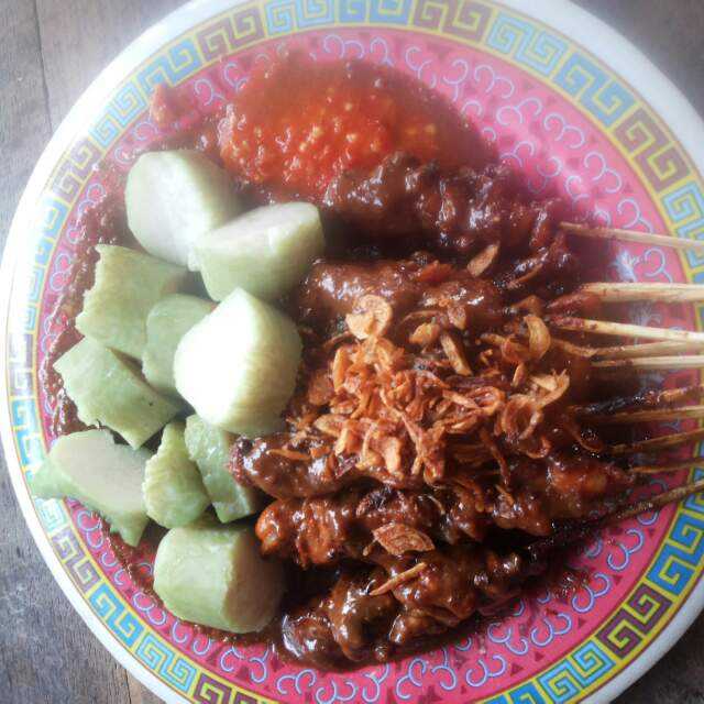 Sate Ayam Dan Kambing H. Romli 3