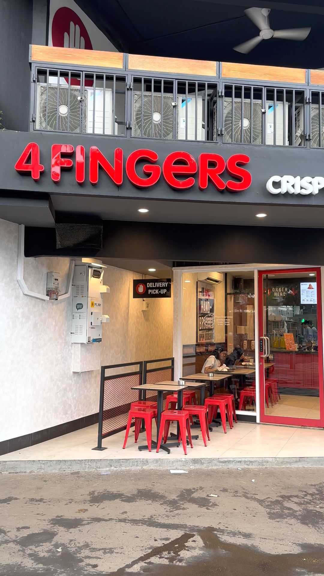 4Fingers Crispy Chicken Kemang 1