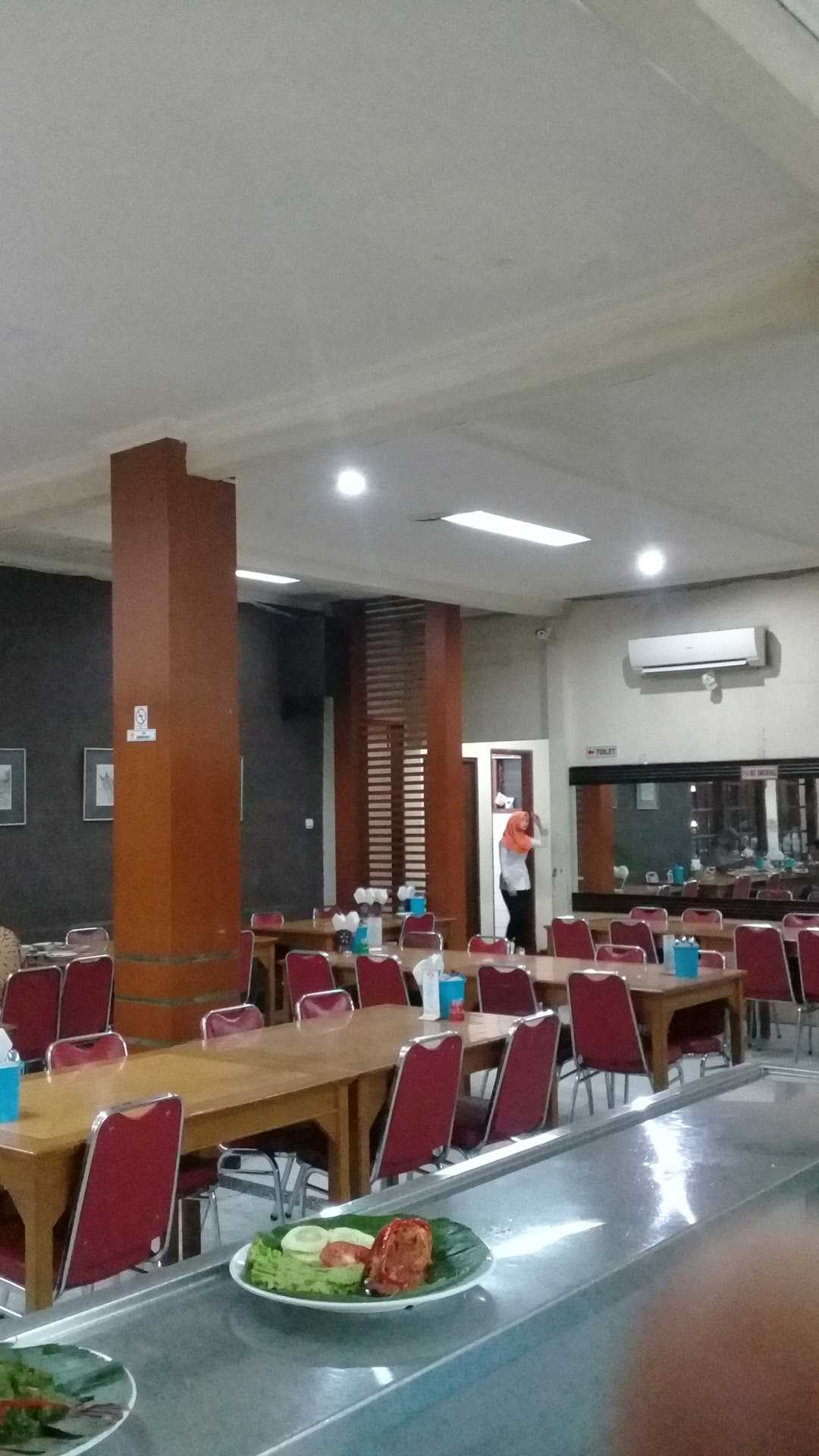 Restoran Sederhana Ampera Raya 3