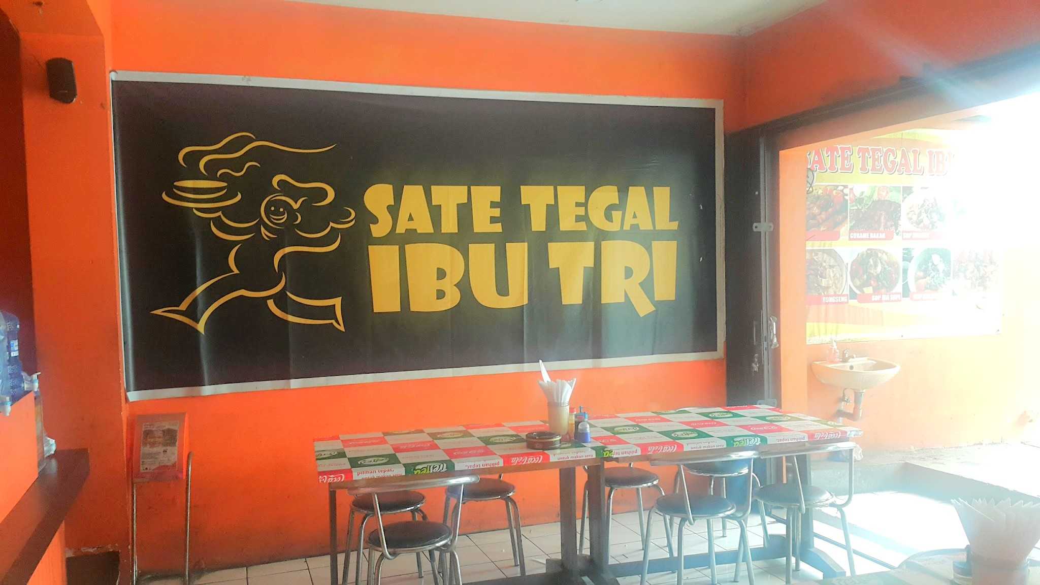 Sate Tegal Ibu Tri 1