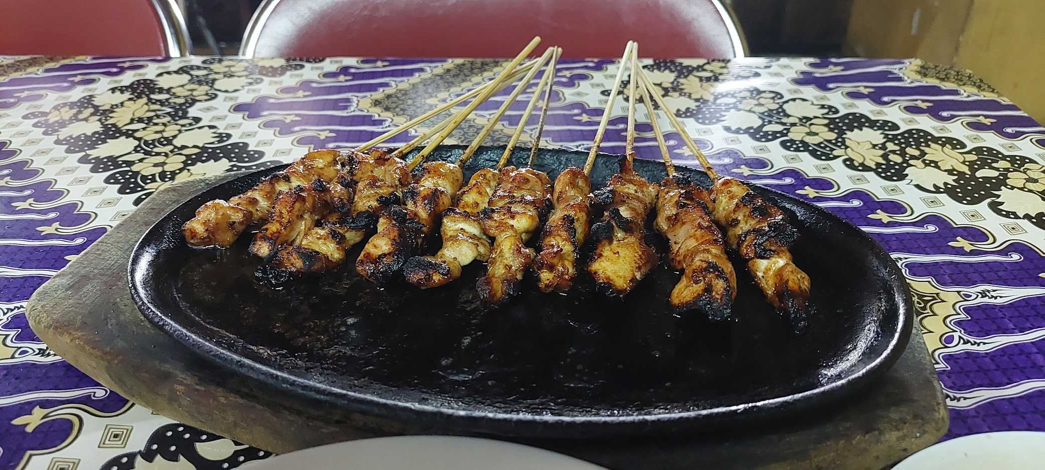 Sate Tegal Ibu Tri 2