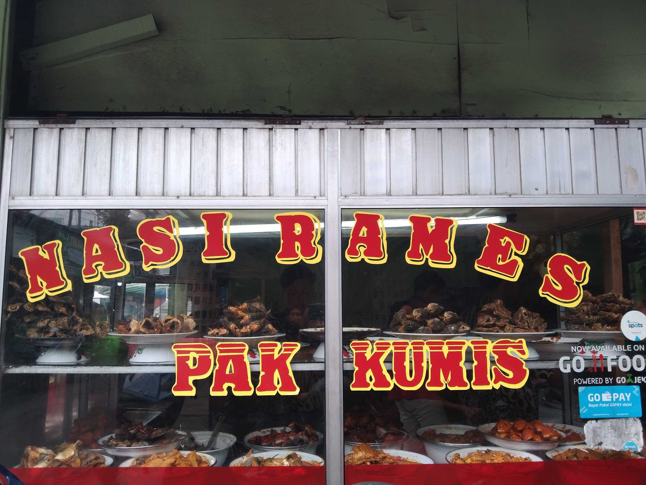 Warung Nasi Rames Pak Kumis 1