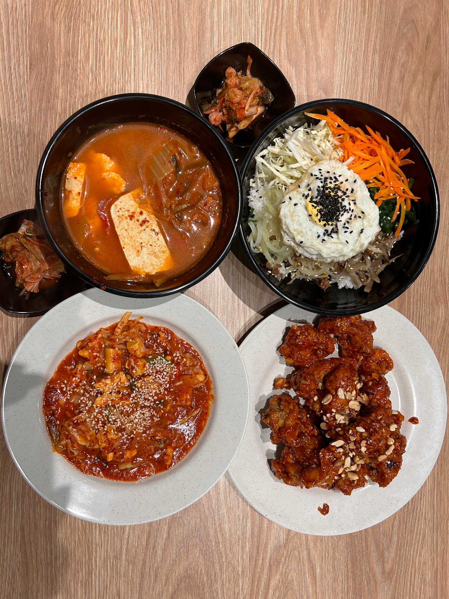 Woori Korean Restaurant & Cafe (Korean Food, Kimchi, Gimbab, Topokki, Kopi), Pancoran. 2