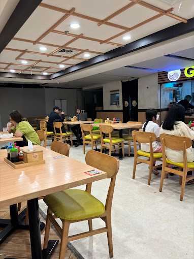 Golden Lamian Gajah Mada Plaza 2