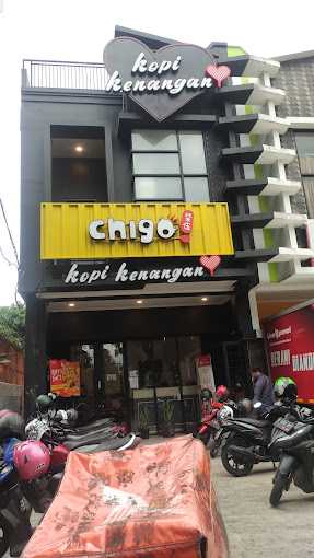 Kopi Kenangan X Chigo X Flip Burger - Ruko Cilandak Kko 1