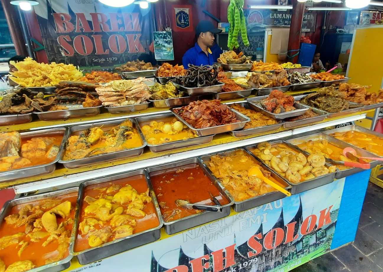 Nasi Kapau Bareh Solok Uni Emi 3