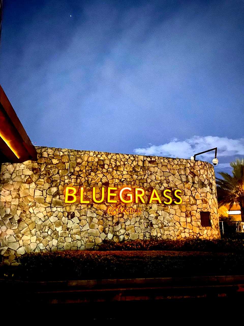Bluegrass Bar & Grill 1