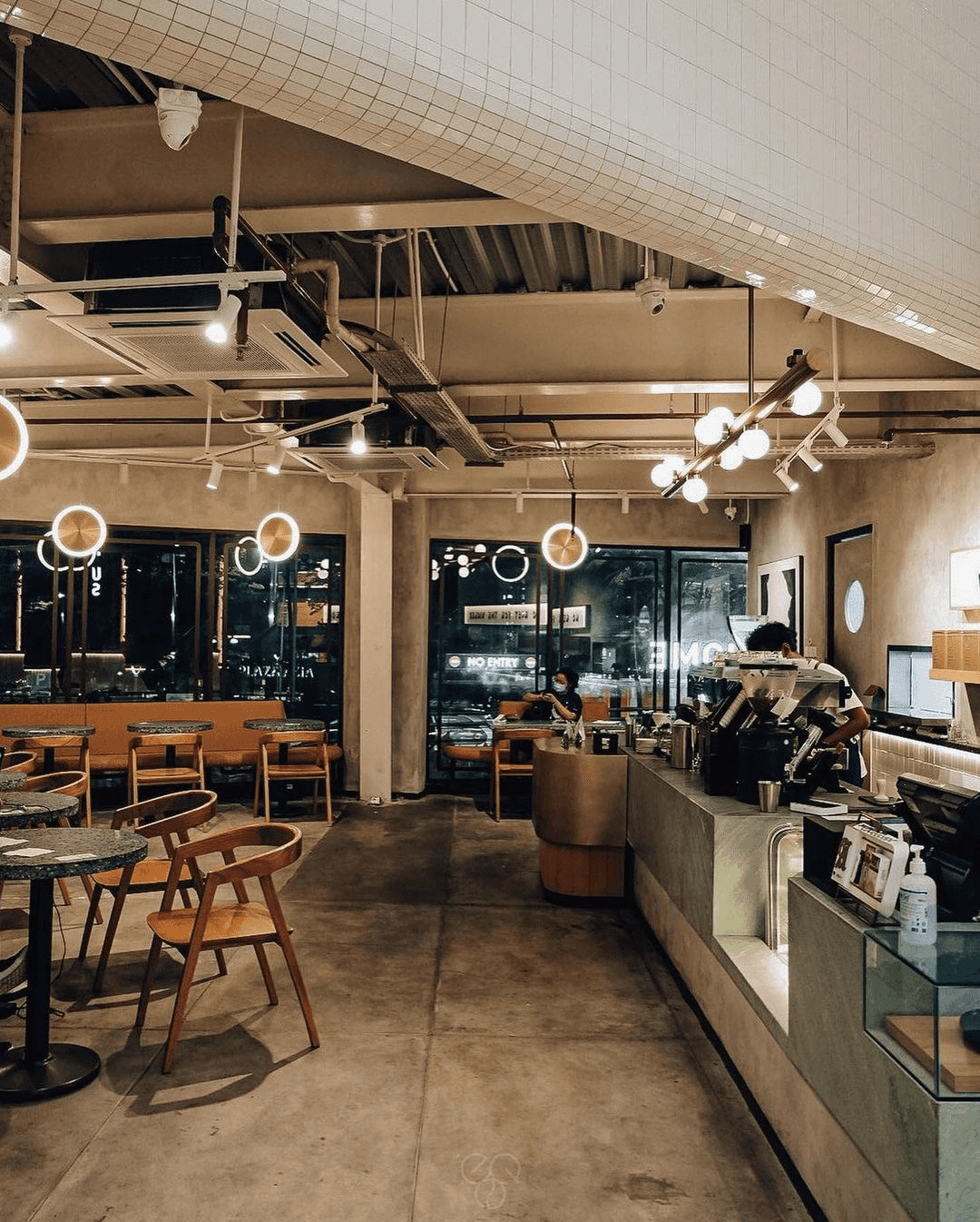 Common Grounds Coffee - Fx Sudirman 3