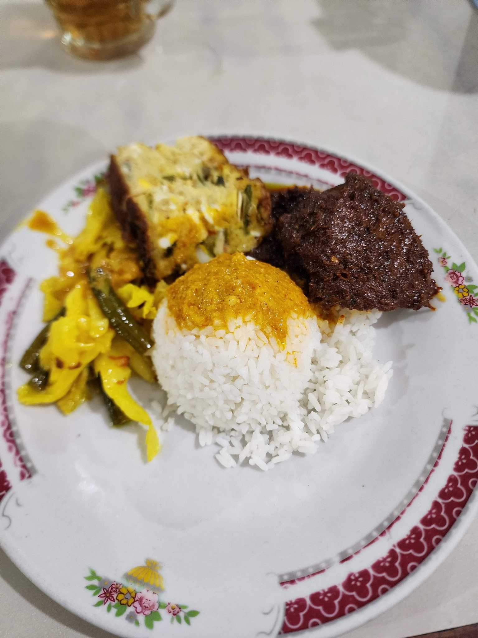 Rumah Makan Karya Minang Jaya 2 3