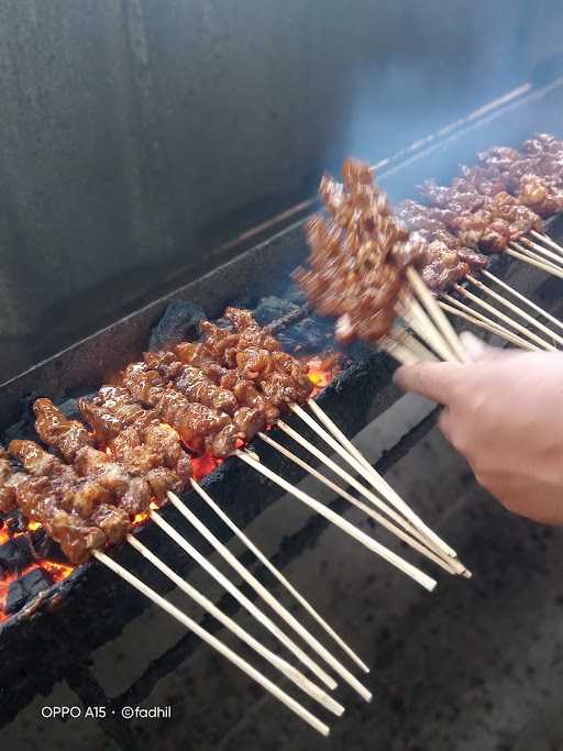 Warung Sate Pak Kadino 4