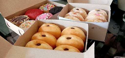 Davira Donuts 3