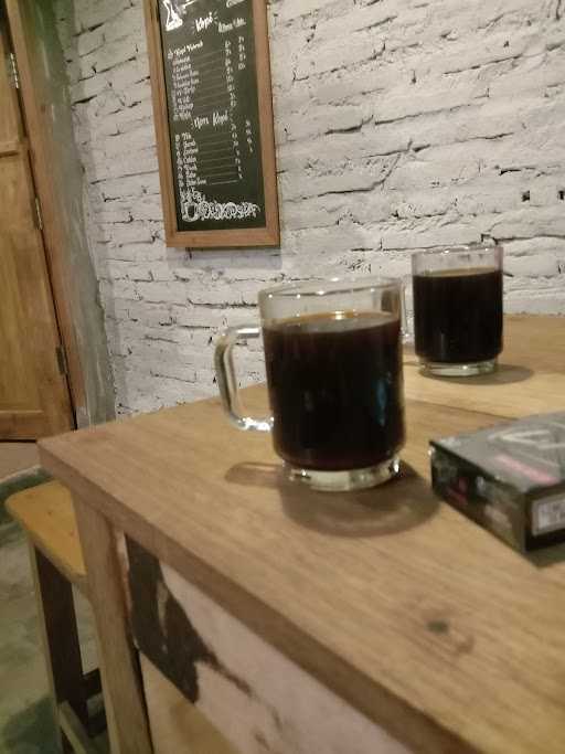 Warung Kopi Ireng 6