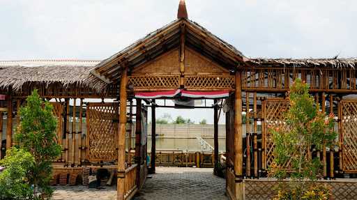 Banyu Mili Resto & Pemancingan 9