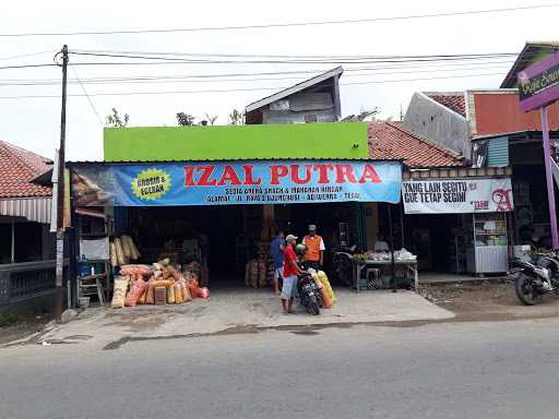 Izal Putra Aneka Snack 9