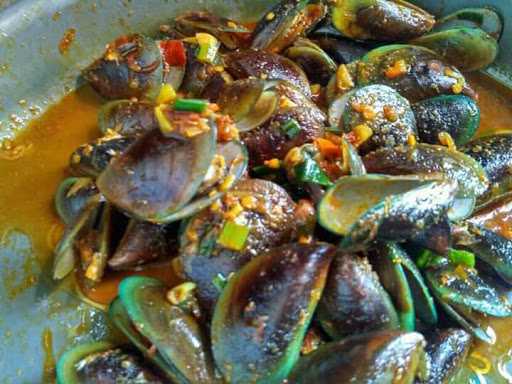 Kerang Pedas Agustina 6