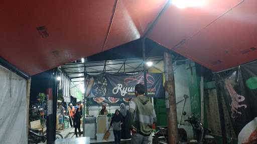 Ryu Seafood Serba Limalas 10