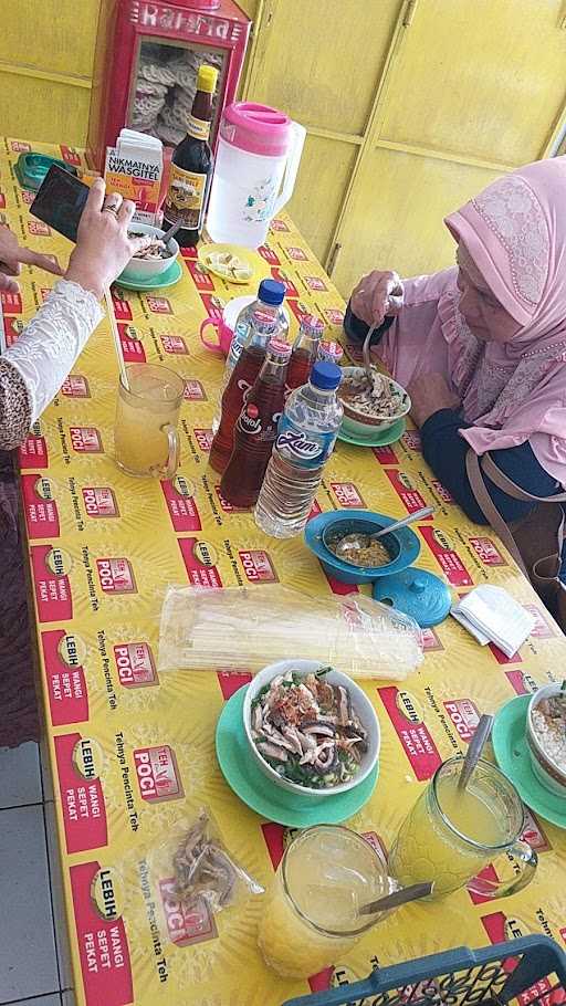 Soto Sedap Malam Bersaudara 2