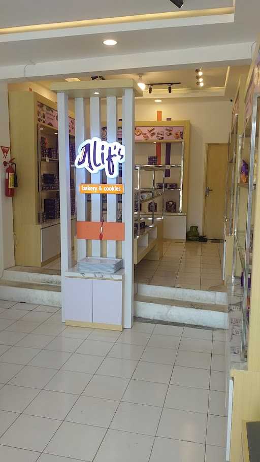 Alif'S Bakery Ajibarang 8